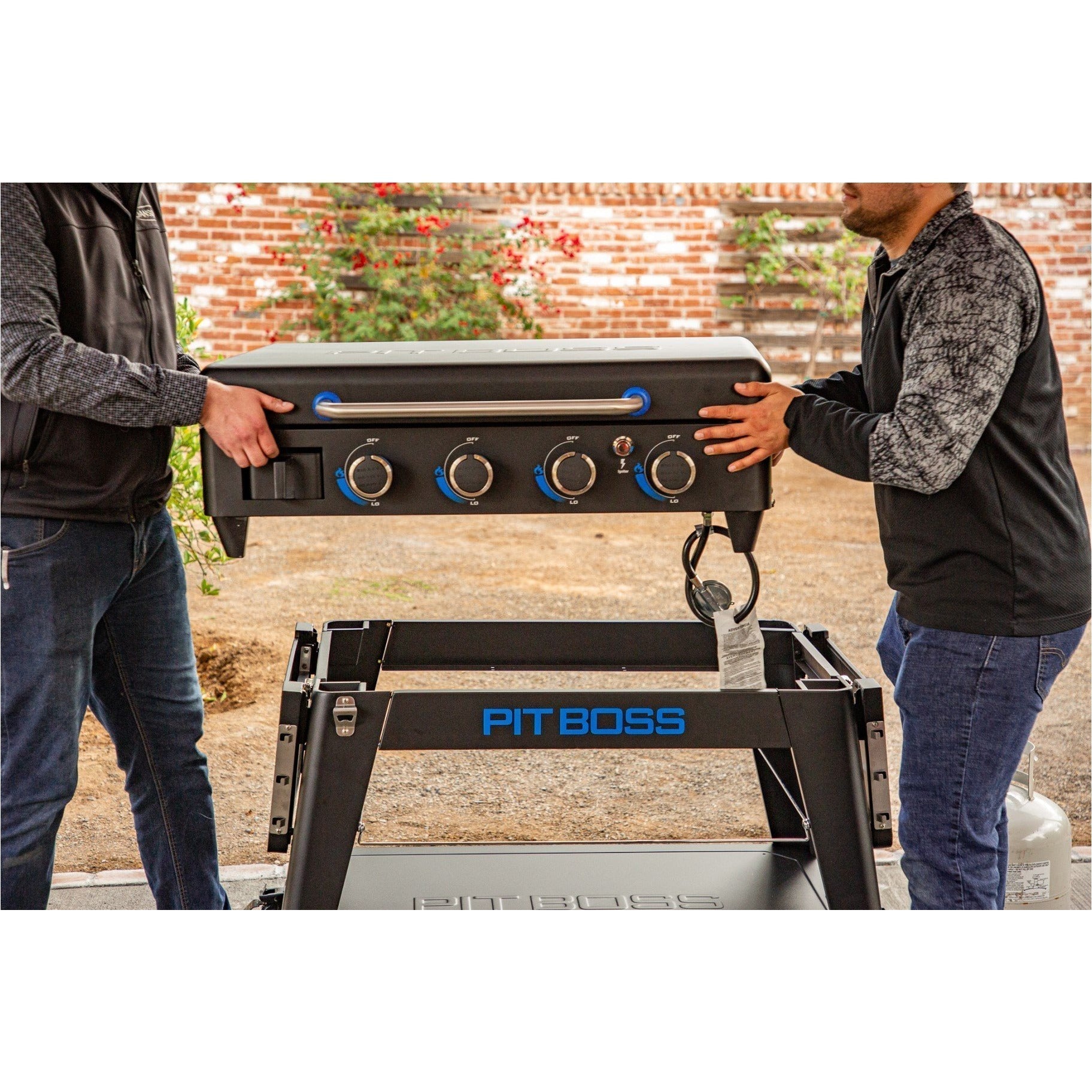 Pit Boss 4 Burner Ultimate Lift Off Griddle