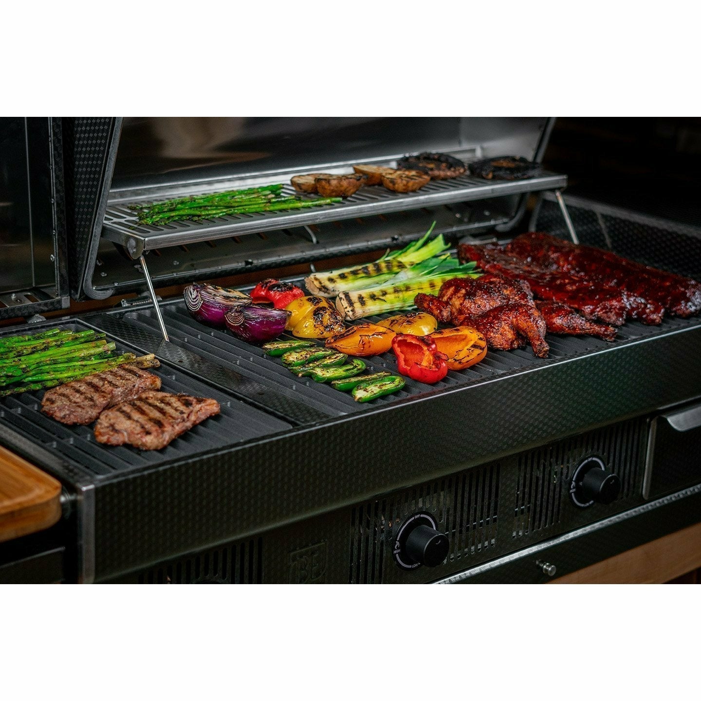 Black Earth Hybrid Built-in w/Black Checkered S.S.